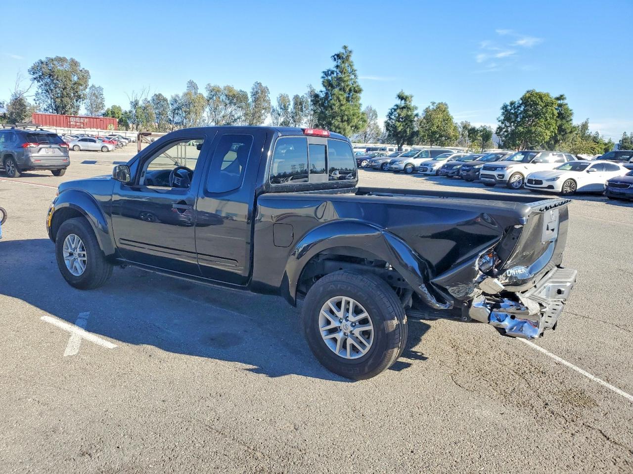 2020 Niss Frontier sv