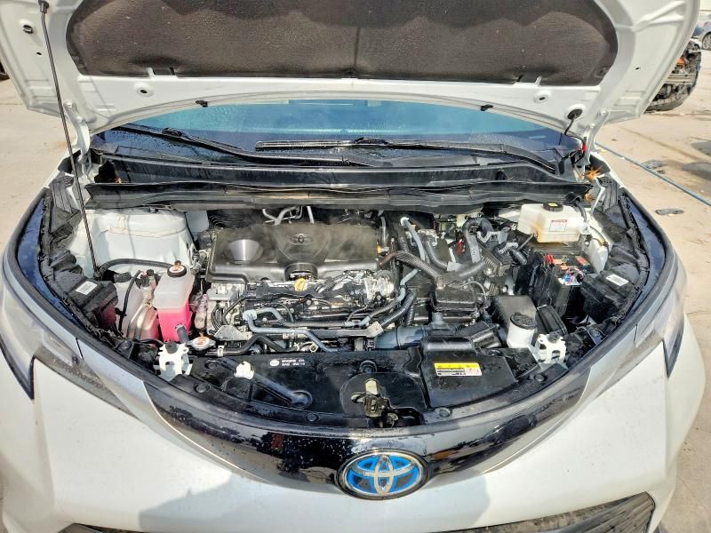 2024 Toyota Sienna Limited