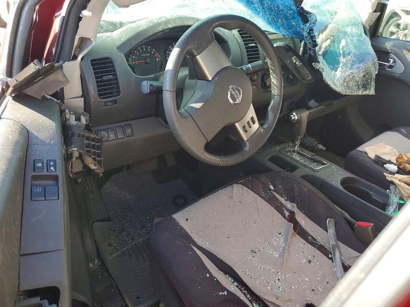 2010 Nissan Frontier King cab se