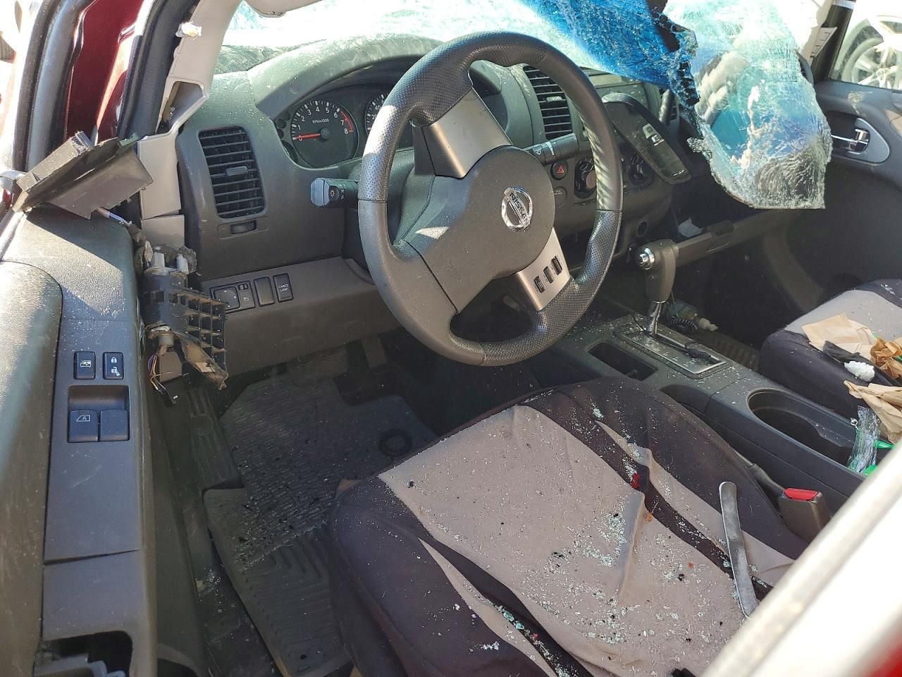 2010 Nissan Frontier King cab se