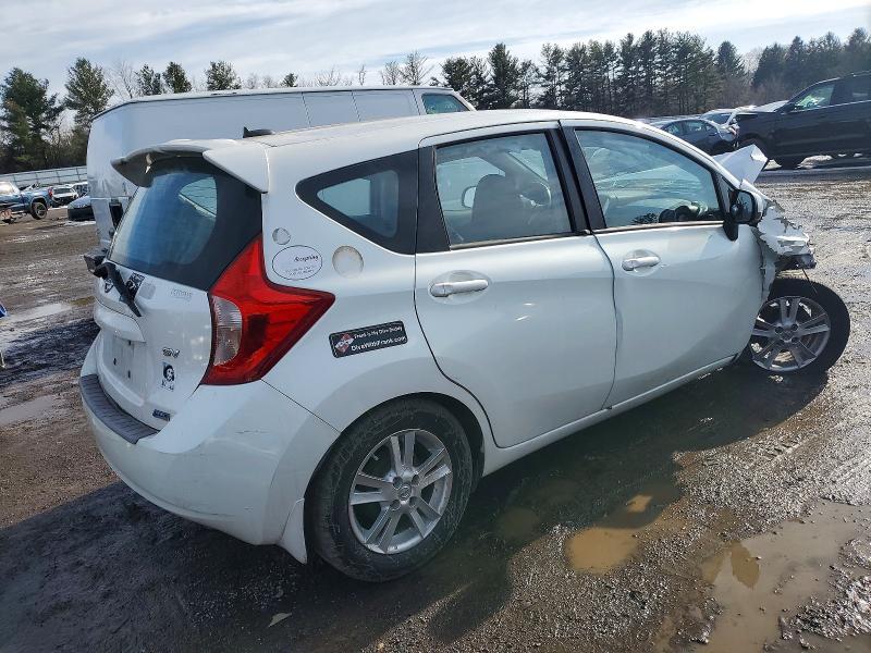 2014 Niss Versa Note