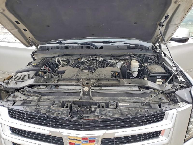 2015 Cadillac Escalade esv Luxury