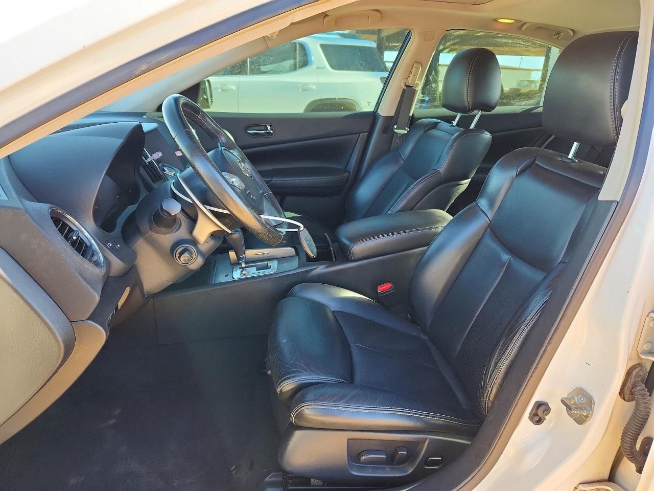 2012 Nissan Maxima s