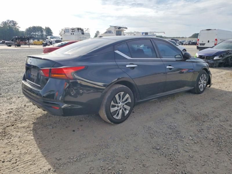 2019 Nissan Altima s