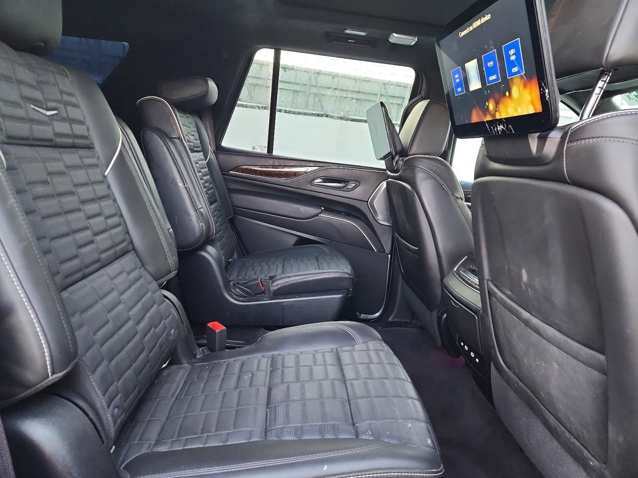 2022 Cadillac Escalade Sport Platinum