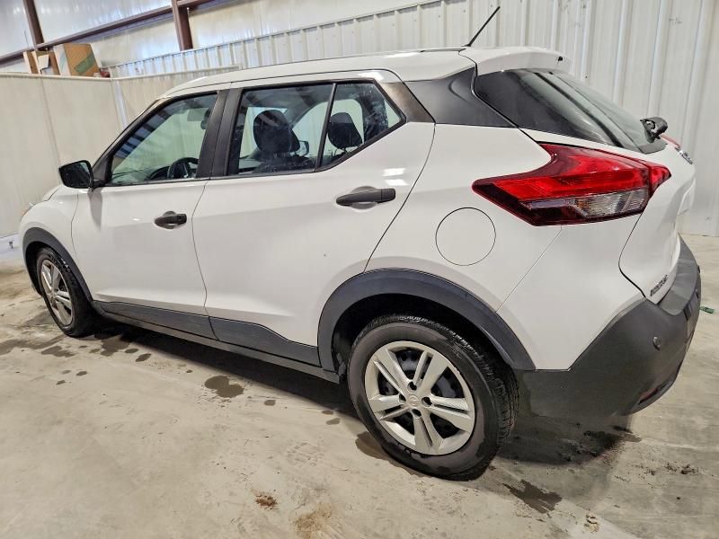 2020 Nissan Kicks s