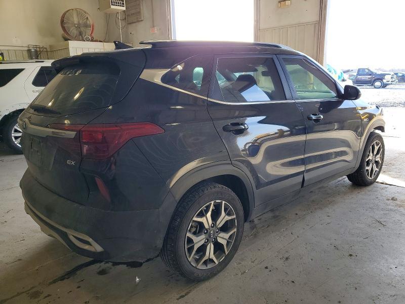 2021 KIA Seltos ex