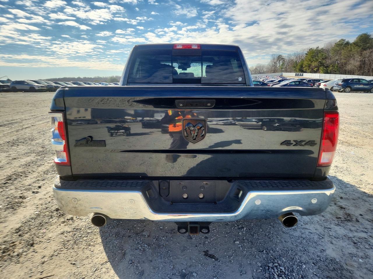 2016 Dodge Ram 1500 slt