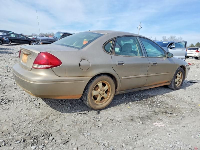 2004 Ford Taurus se