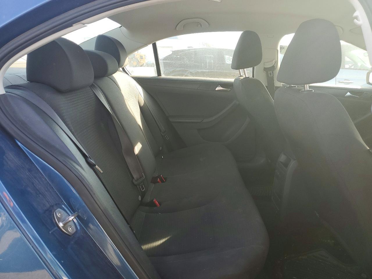 2016 Volkswagen Jetta s