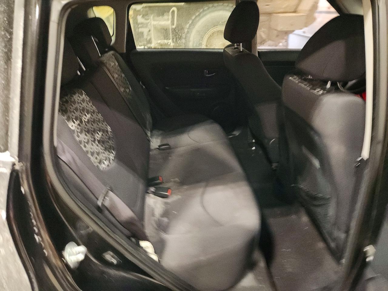 2010 KIA Soul +