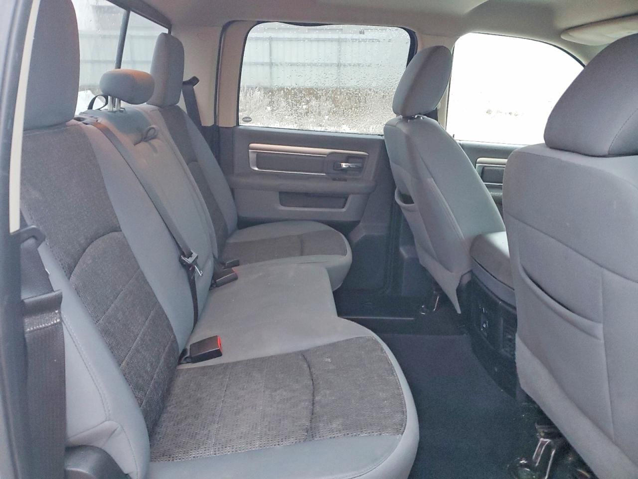 2014 Dodge Ram 1500 slt