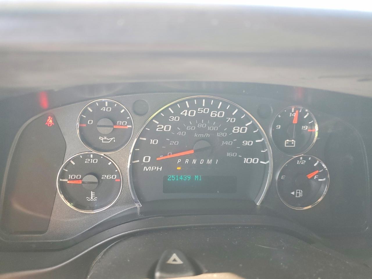 2013 Chevrolet Express G2500