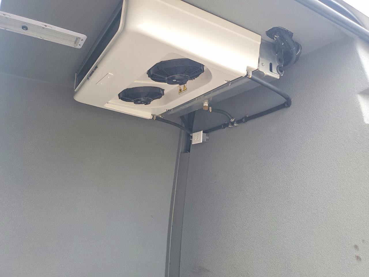 2022 Mercedes-Benz 2022 Mercedes Benz Sprinter 2500 Refrigerated Deli
