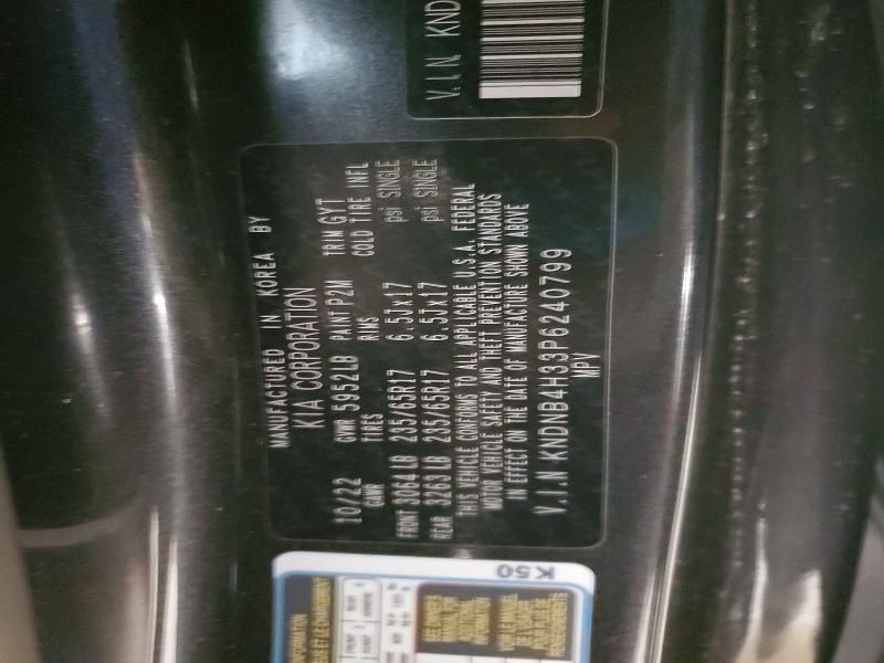 2023 KIA Carnival lx