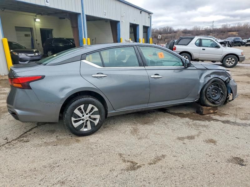 2020 Nissan Altima s