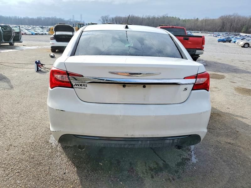 2014 Chrysler 200 Limited