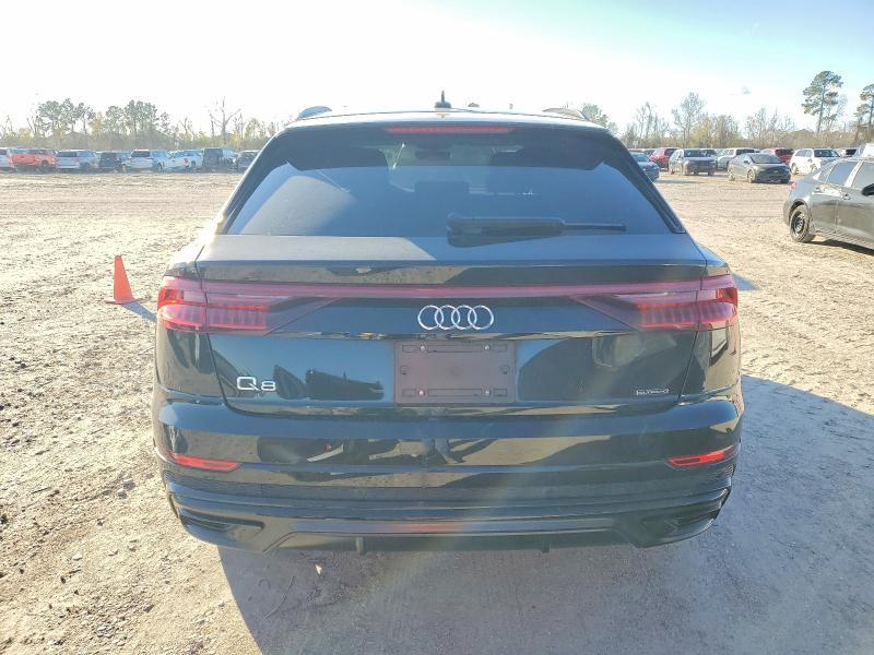 2022 Audi Q8 Premium Plus S-line