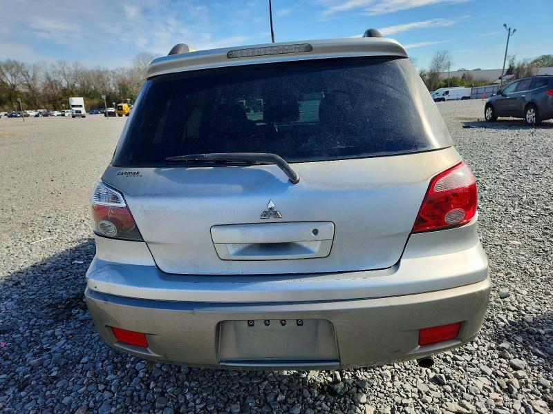 2005 Mitsubishi Outlander ls