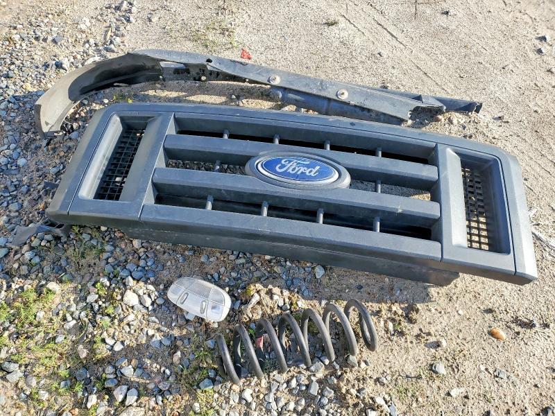 2019 Ford Econoline Cutaway E