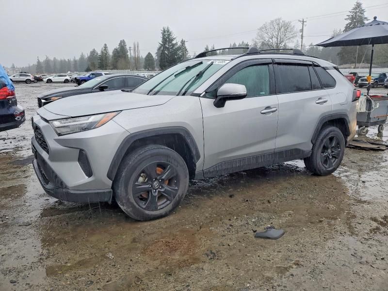 2022 Toyota Rav4 xle