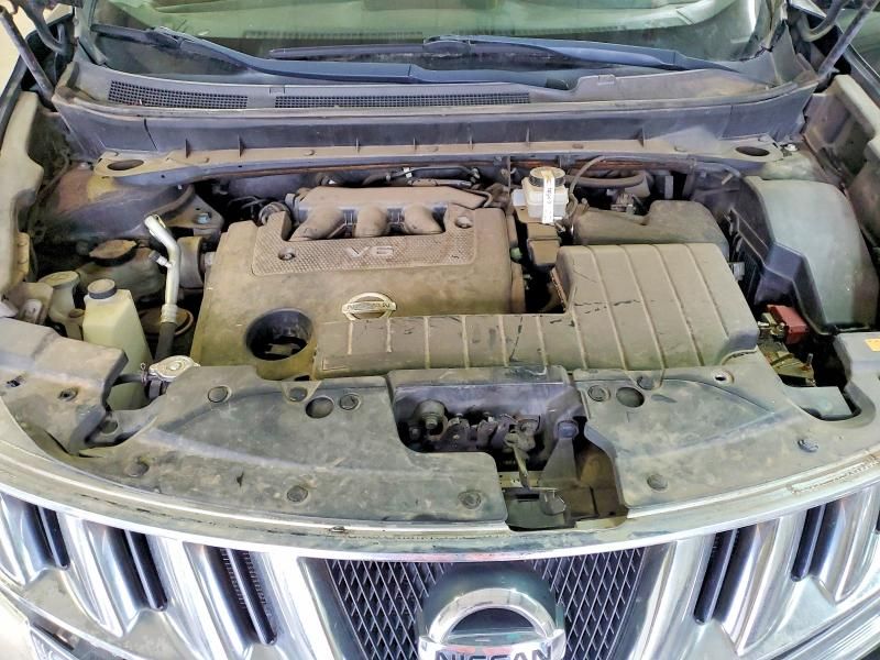 2010 Nissan Murano s