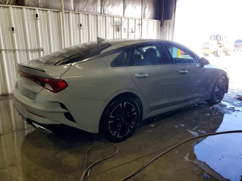 2022 KIA K5 gt Line