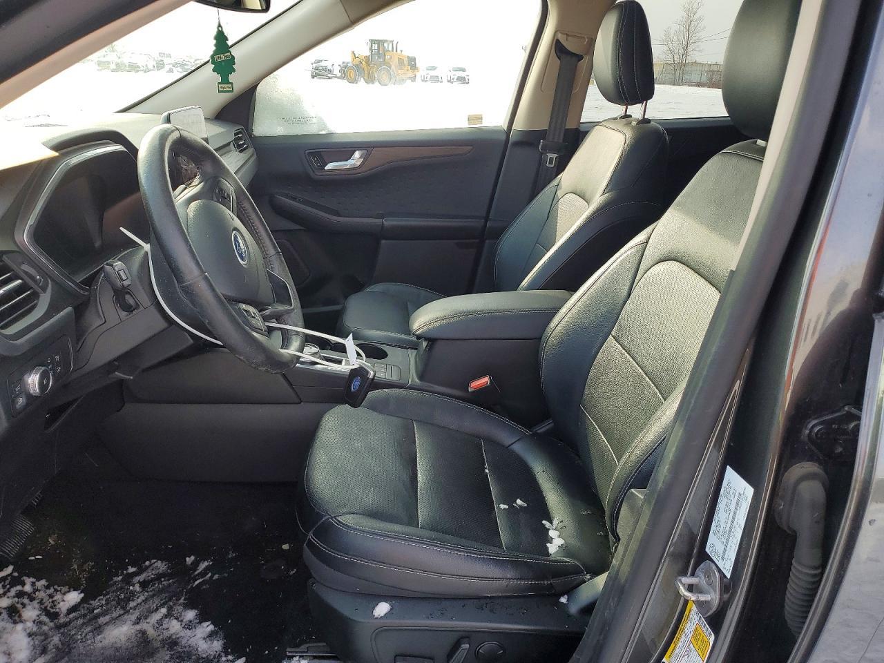2020 Ford Escape Titanium