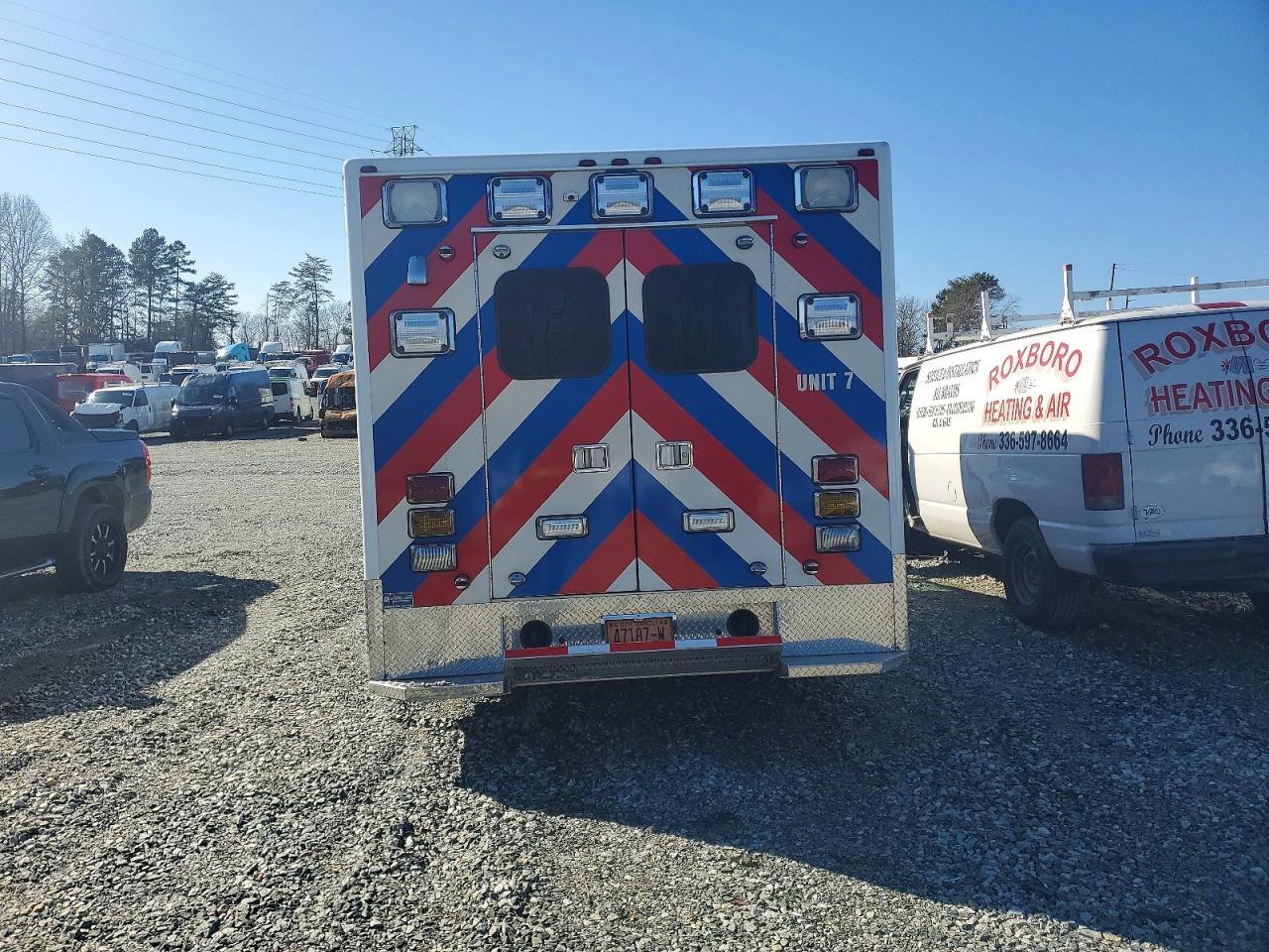 2022 Ford E450 Super Duty Ambulance