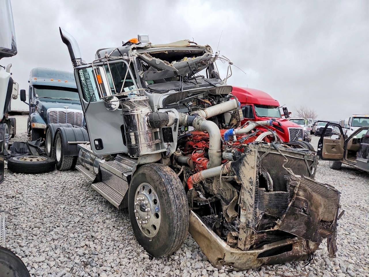 2023 Kenworth T800 Semi Truck