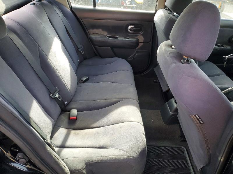 2009 Nissan Versa s