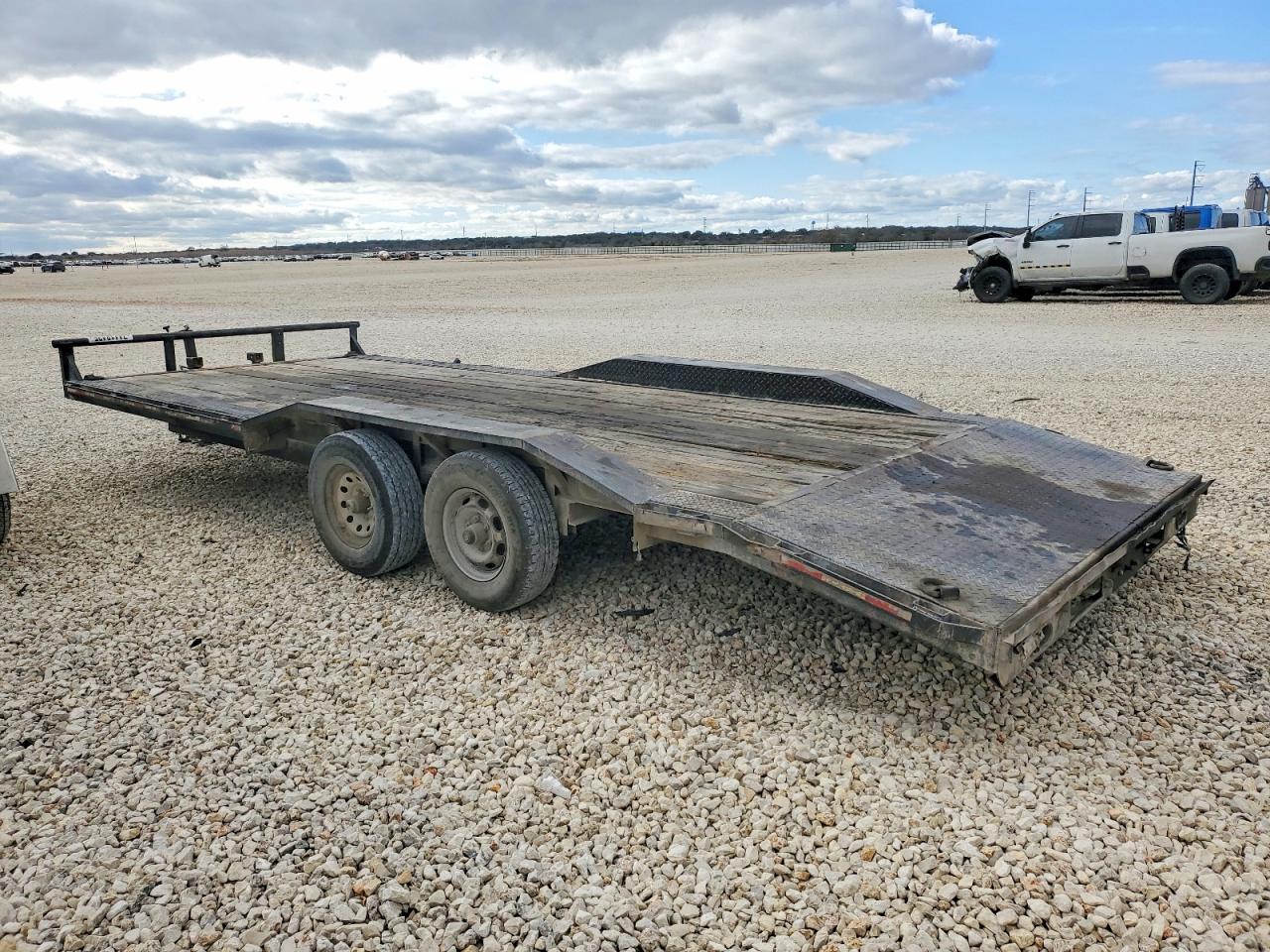 2022 Cardinal Equipment Trailer