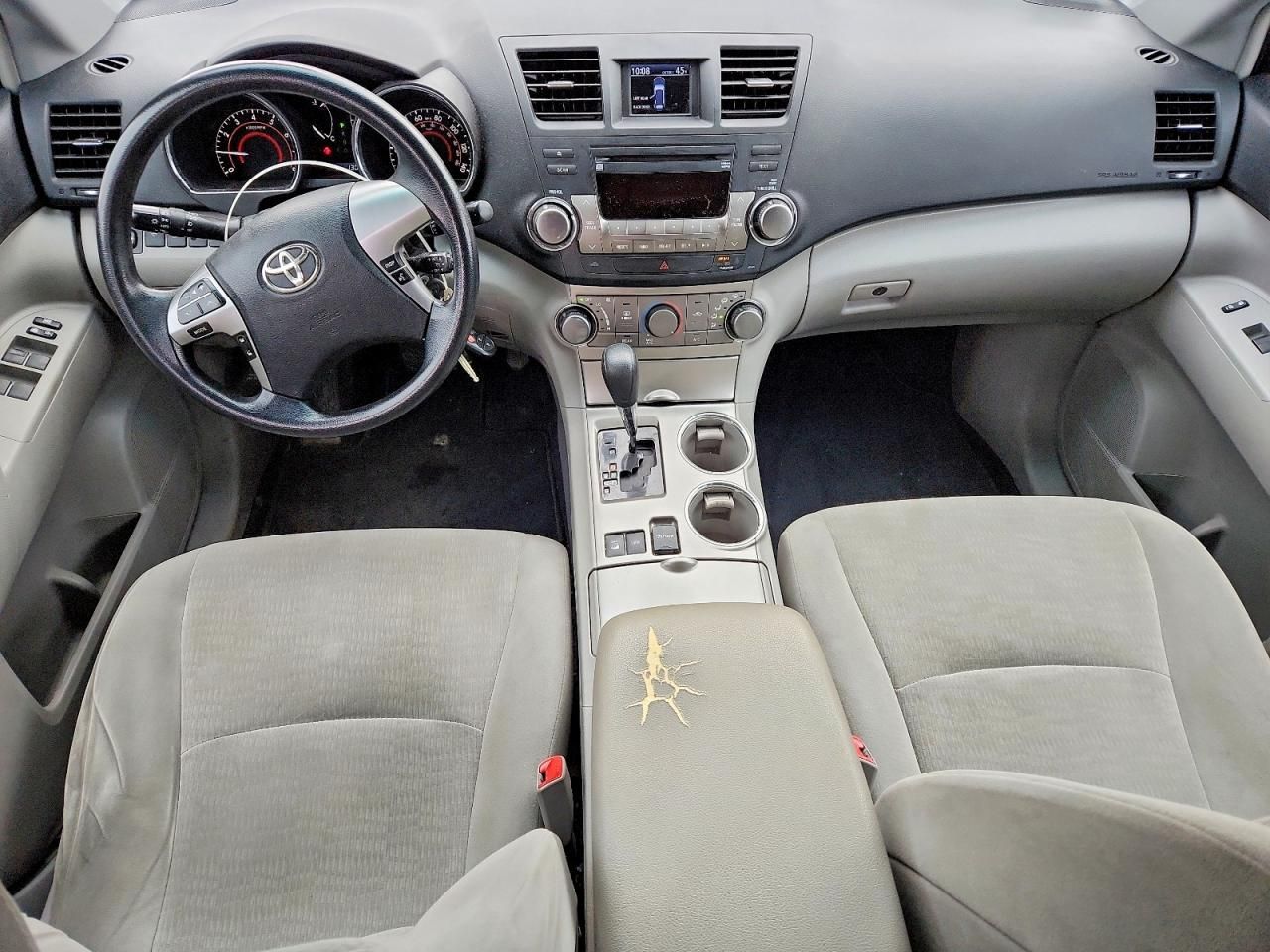 2012 Toyota Highlander Base