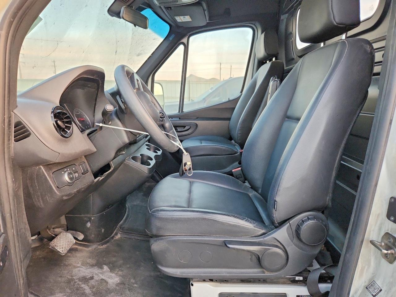 2024 Mercedes-Benz Sprinter 2500