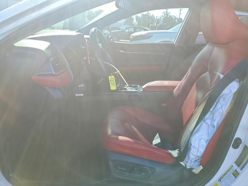 2020 Toyota Camry xse