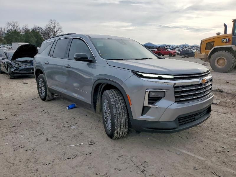 2025 Chevrolet Traverse lt