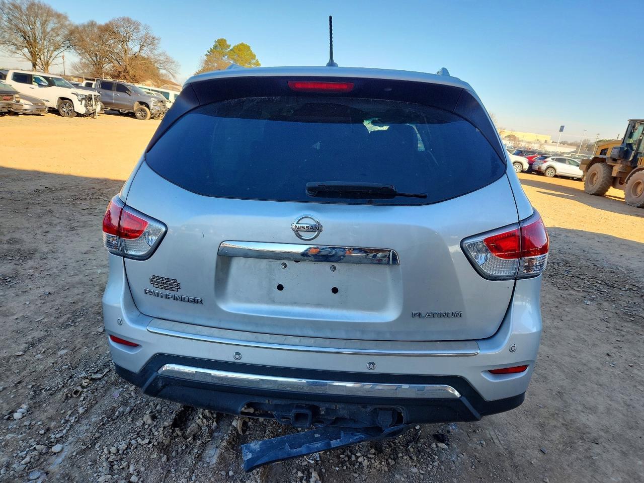 2014 Nissan Pathfinder s