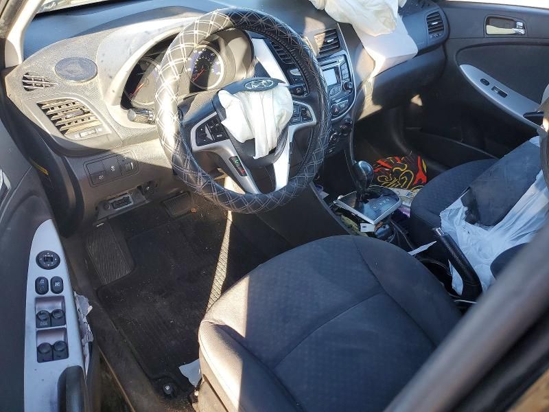 2012 Hyundai Accent gls