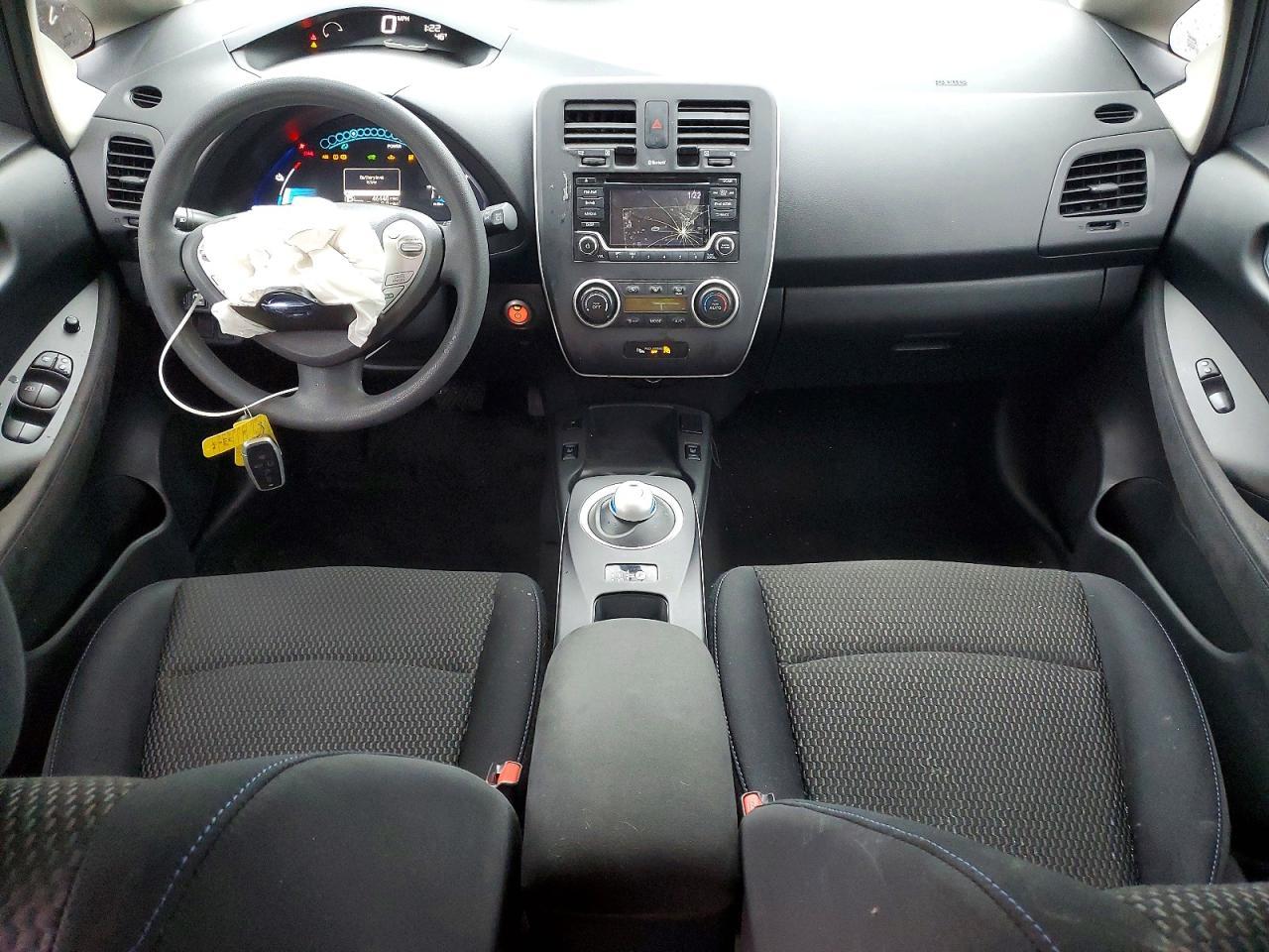 2017 Nissan Leaf s