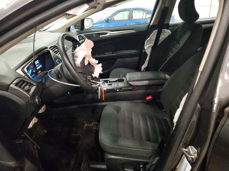 2018 Ford Fusion se Hybrid