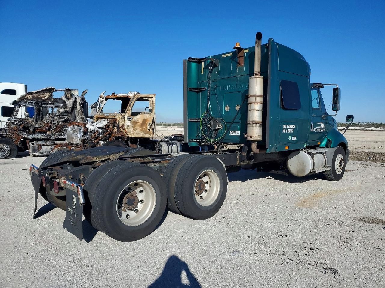2012 International LF687 Semi Truck