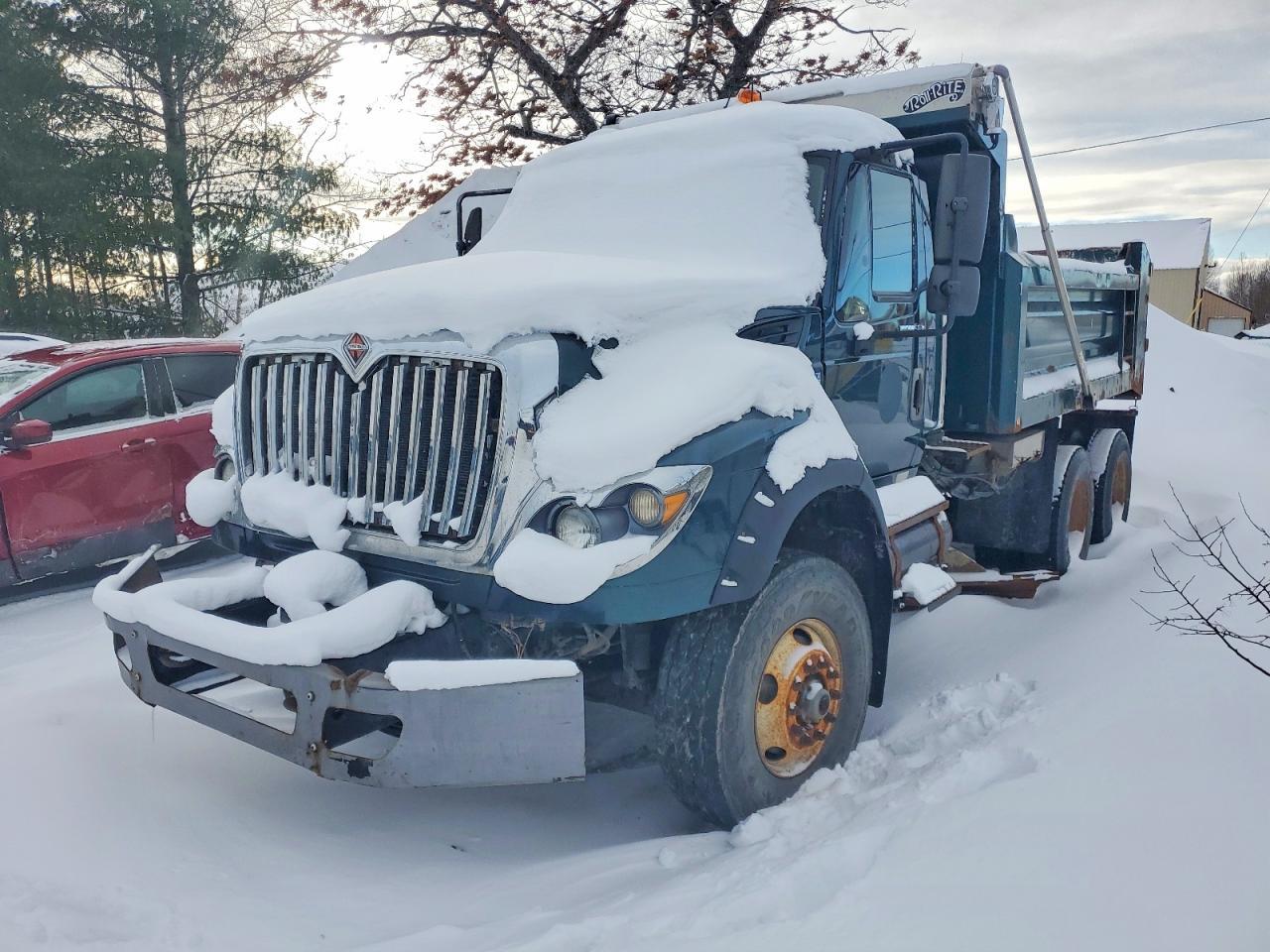 2013 International 7600 Dump Truck