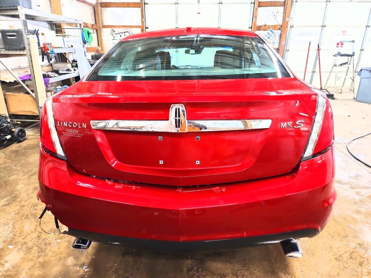 2010 Lincoln MKS