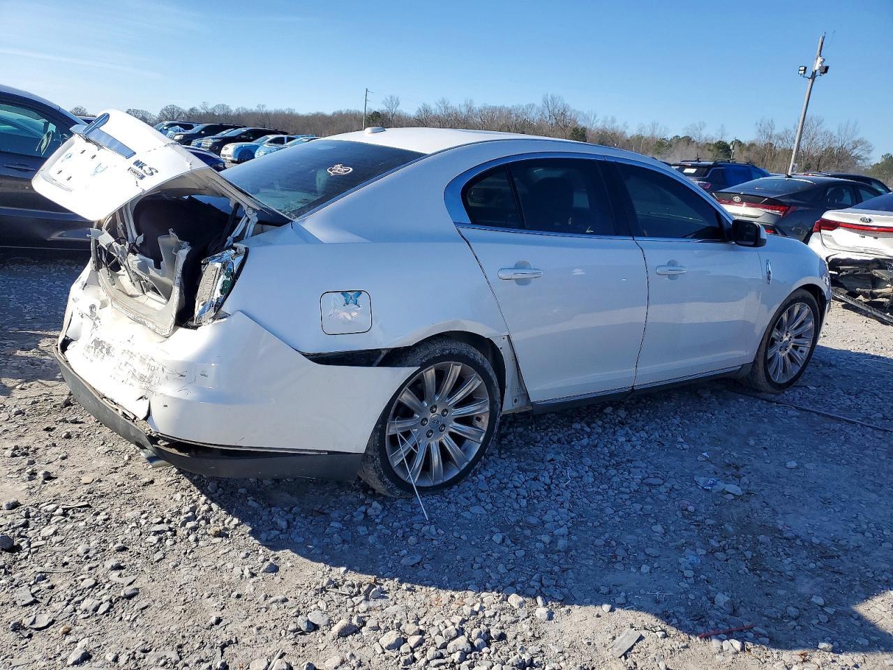2011 Lincoln MKS
