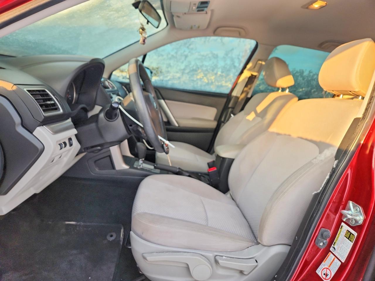 2016 Subaru Forester 2.5i