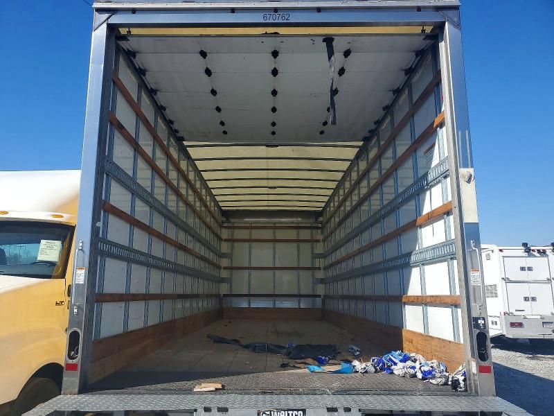 2024 International Mv607 box Truck