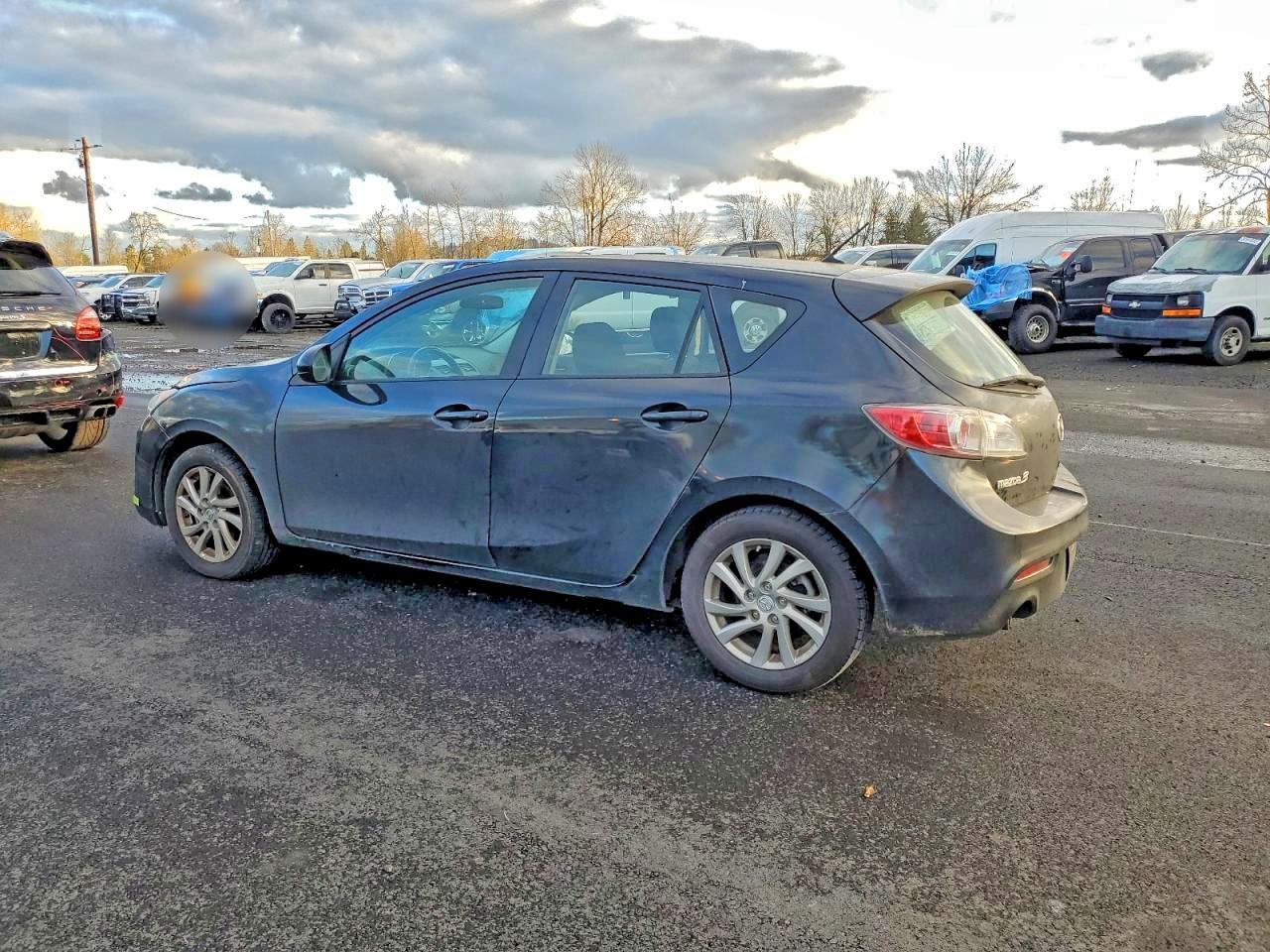 2012 Mazda 3 I