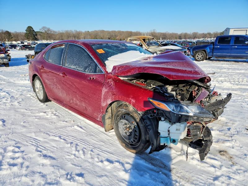 2022 Toyota Camry le