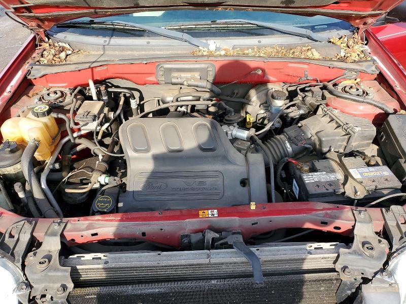 2004 Ford Escape xlt