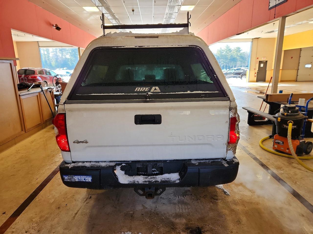 2015 Toyota Tundra SR